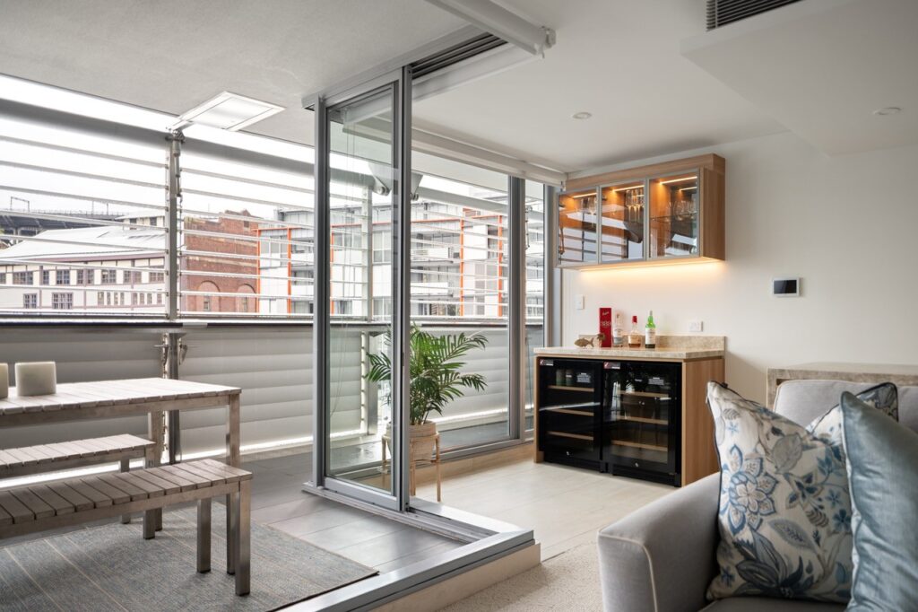 Walsh Bay Wharf apartment design, Interior design