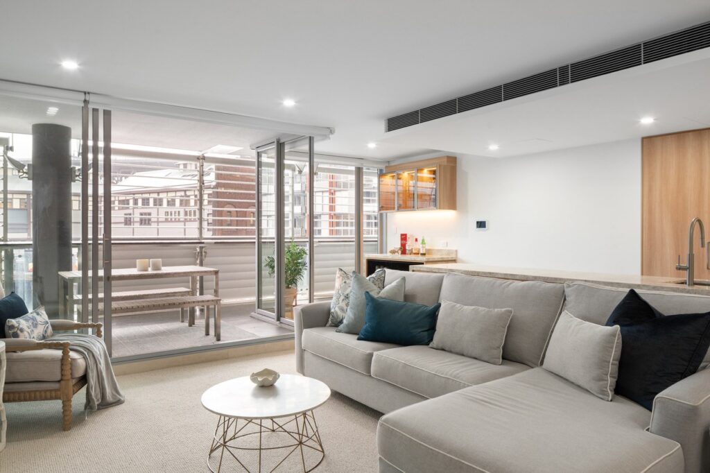 Walsh Bay Wharf apartment design, Interior design
